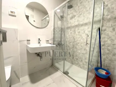 Izdavanje, jednosoban stan, 47m², Central Point, Podgorica - image 3