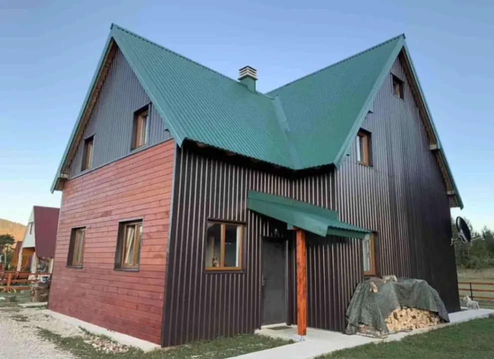 Sale, house, 260m², Borje, Žabljak