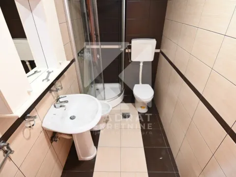 Izdavanje, trosoban stan, 100m², Zagorič, Podgorica - image 7