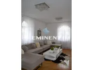 Izdavanje, četvorosoban stan, 110m², Senjak, Beograd - image 2