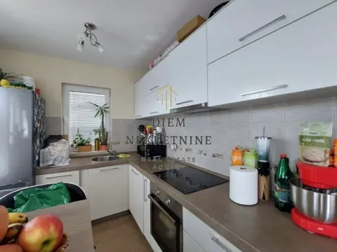 Rent, two bedroom apartment, 80m², Kavač, Kotor - image 5