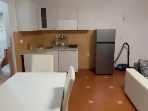 Rent, one bedroom apartment, 50m², Šušanj, Bar - image 3