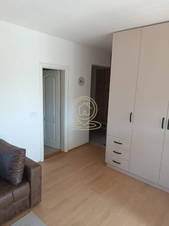 Izdavanje, garsonjera, 41m², Grbavica, Novi Sad Sve Podlokacije
