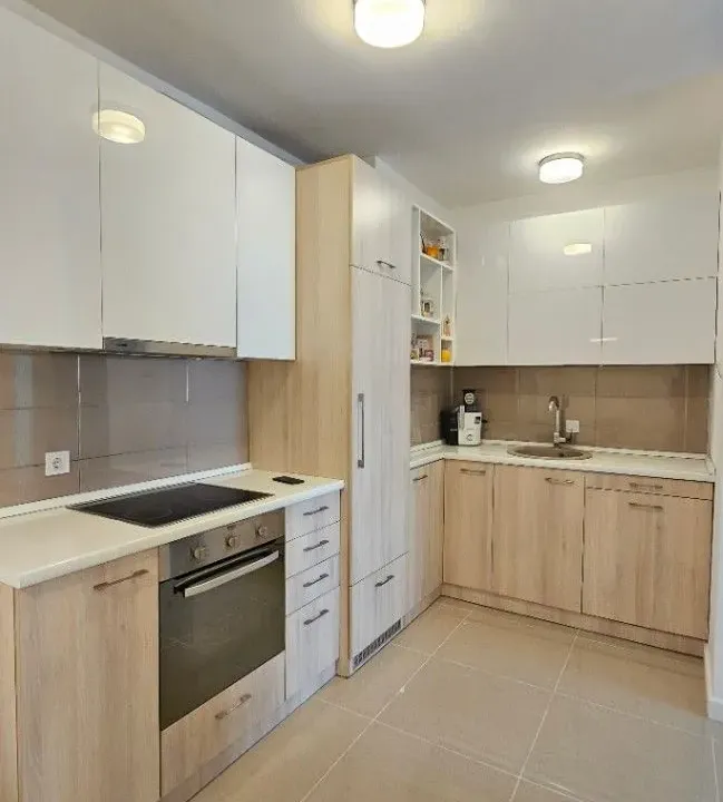 Izdavanje, jednosoban stan, 49m², Gintaš, Podgorica