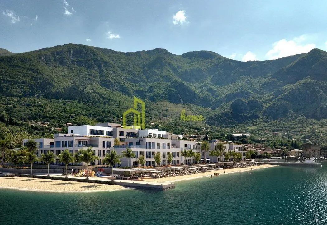 Prodaja, trosoban stan, 131m², Risan, Kotor