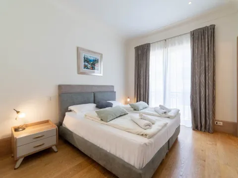 Prodaja, dvosoban stan, 131m², Porto Montenegro, Tivat - image 18
