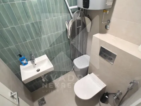 Rent, two bedroom apartment, 108m², Central Point, Podgorica - image 15