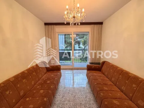 Prodaja, dvosoban stan, 77m², Centar, Bar - image 12