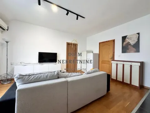 Izdavanje, dvosoban stan, 62m², Zagorič, Podgorica - image 6