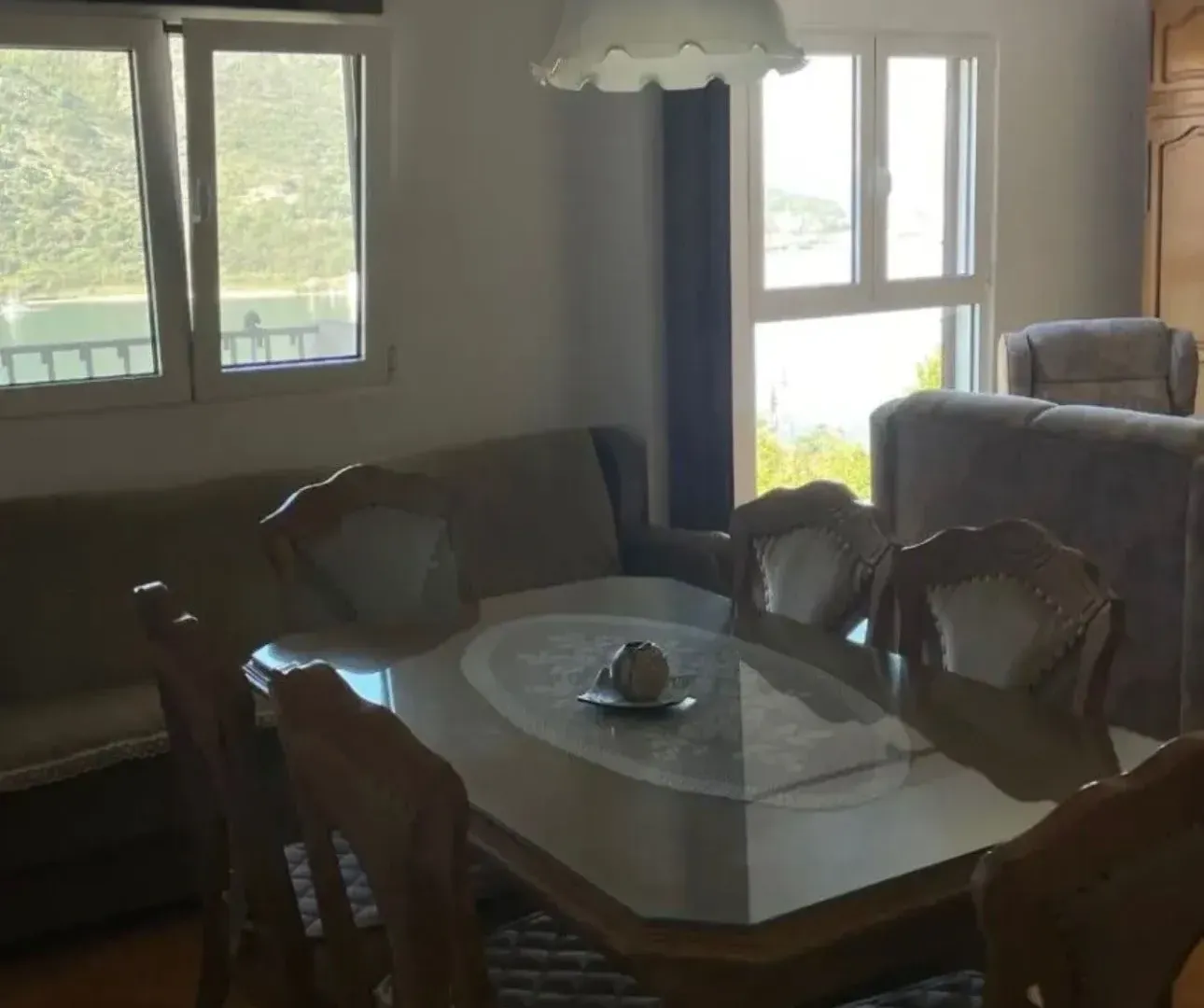 Rent, one bedroom apartment, 60m², Sveta Vrača, Kotor