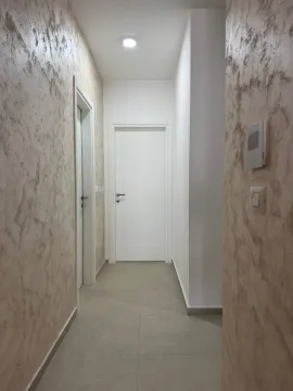 Sale, two bedroom apartment, 71m², Bečići, Budva - image 8