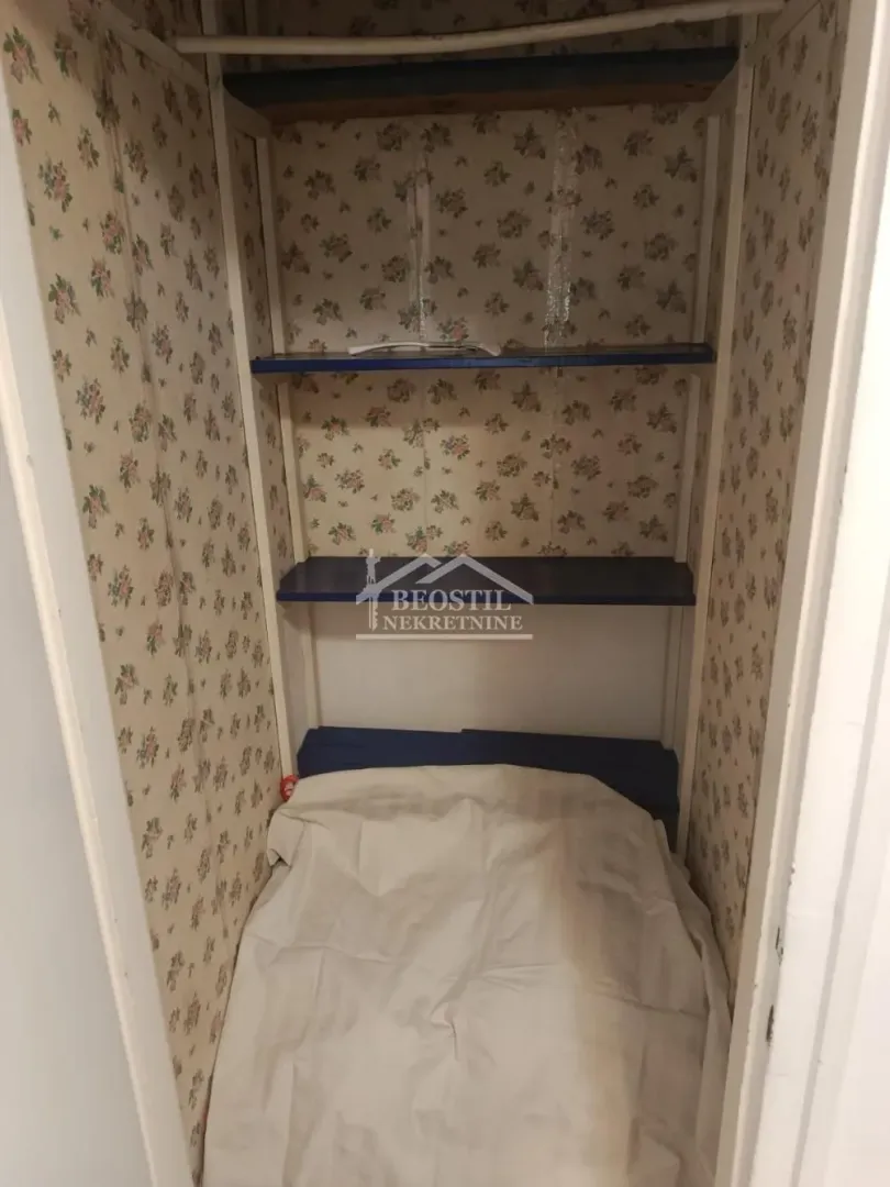 Prodaja, jednosoban stan, 33m², Palilula Sve Podlokacije, Beograd