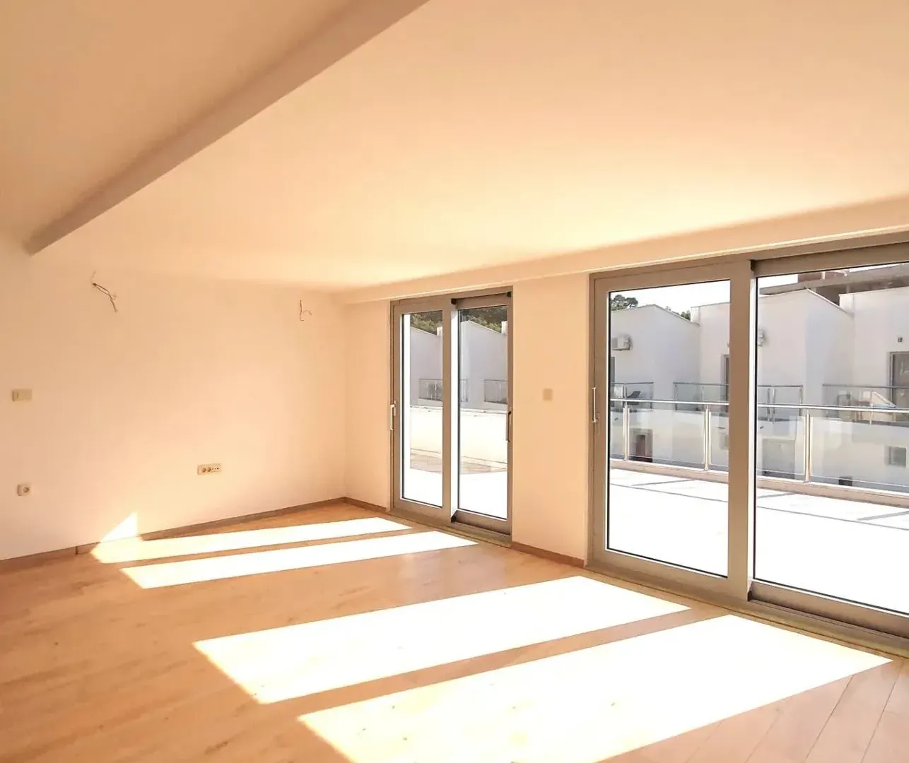 Prodaja, stan, 171m², Petrovac, Budva