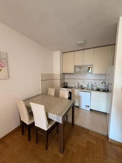 Rent, two bedroom apartment, 67m², Stari Aerodrom, Podgorica