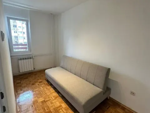 Prodaja, trosoban stan, 50m², Liman 4, Novi Sad Sve Podlokacije - image 3