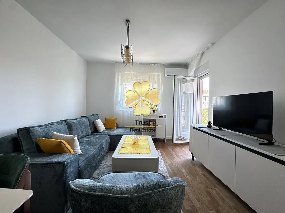 Rent, one bedroom apartment, 50m², Stari Aerodrom, Podgorica