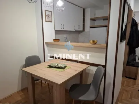 Rent, two bedroom apartment, 42m², Novi Beograd Blok 72, Novi Beograd Sve Podlokacije - image 3