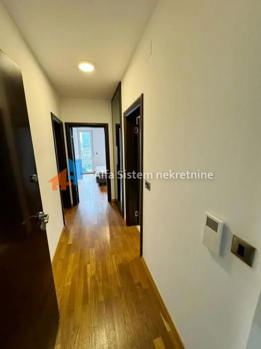 Izdavanje, dvosoban stan, 53m², Sarajevska, Beograd