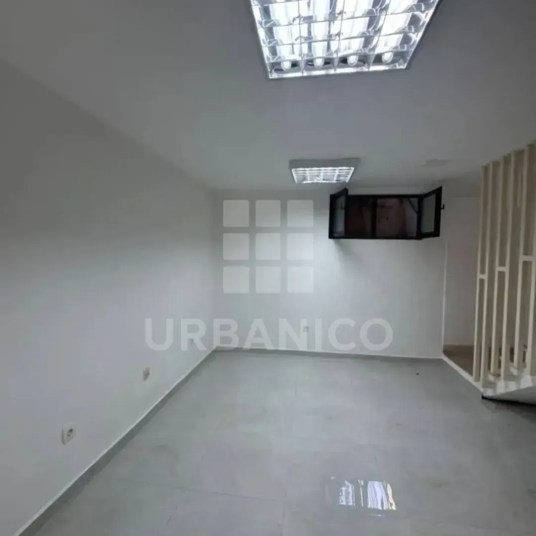 Rent, office space, 64m², Baston, Podgorica