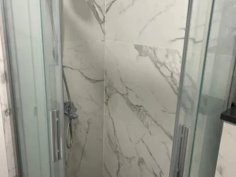 Izdavanje, garsonjera, 26m², Tivat, Crna Gora - image 13