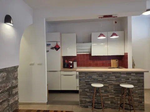 Prodaja, jednosoban stan, 51m², Prčanj, Kotor - image 8