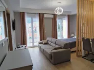 Izdavanje, jednosoban stan, 53m², Budva, Crna Gora - image 4