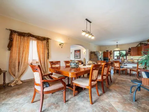 Sale, house, 375m², Kavač, Kotor - image 24