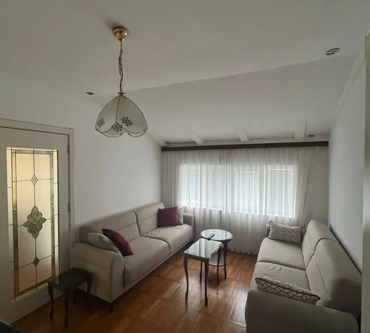 Izdavanje, jednosoban stan, 70m², Centar, Tivat