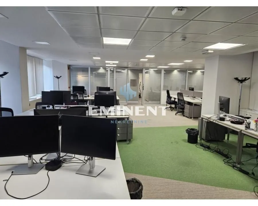 Rent, office space, 148m², Stari Grad, Beograd