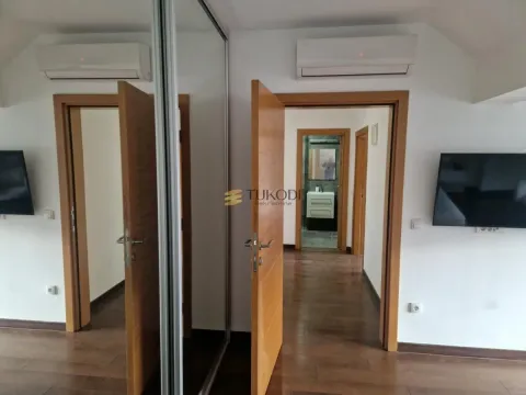 Rent, three bedroom apartment, 80m², Savski Venac, Beograd - image 12