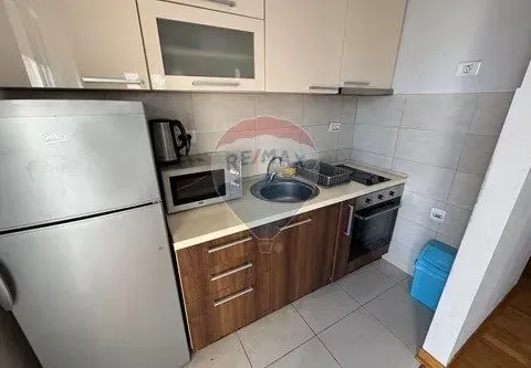 Izdavanje, jednosoban stan, 42m², City Kvart, Podgorica - image 8