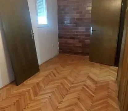 Sale, two bedroom apartment, 70m², Podgorica, Crna Gora - image 8