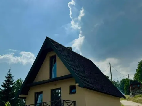 Sale, house, 70m², Pašina Voda, Žabljak - image 1