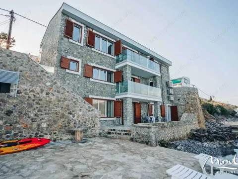 Prodaja, kuća, 314m², Tivat, Crna Gora - image 23