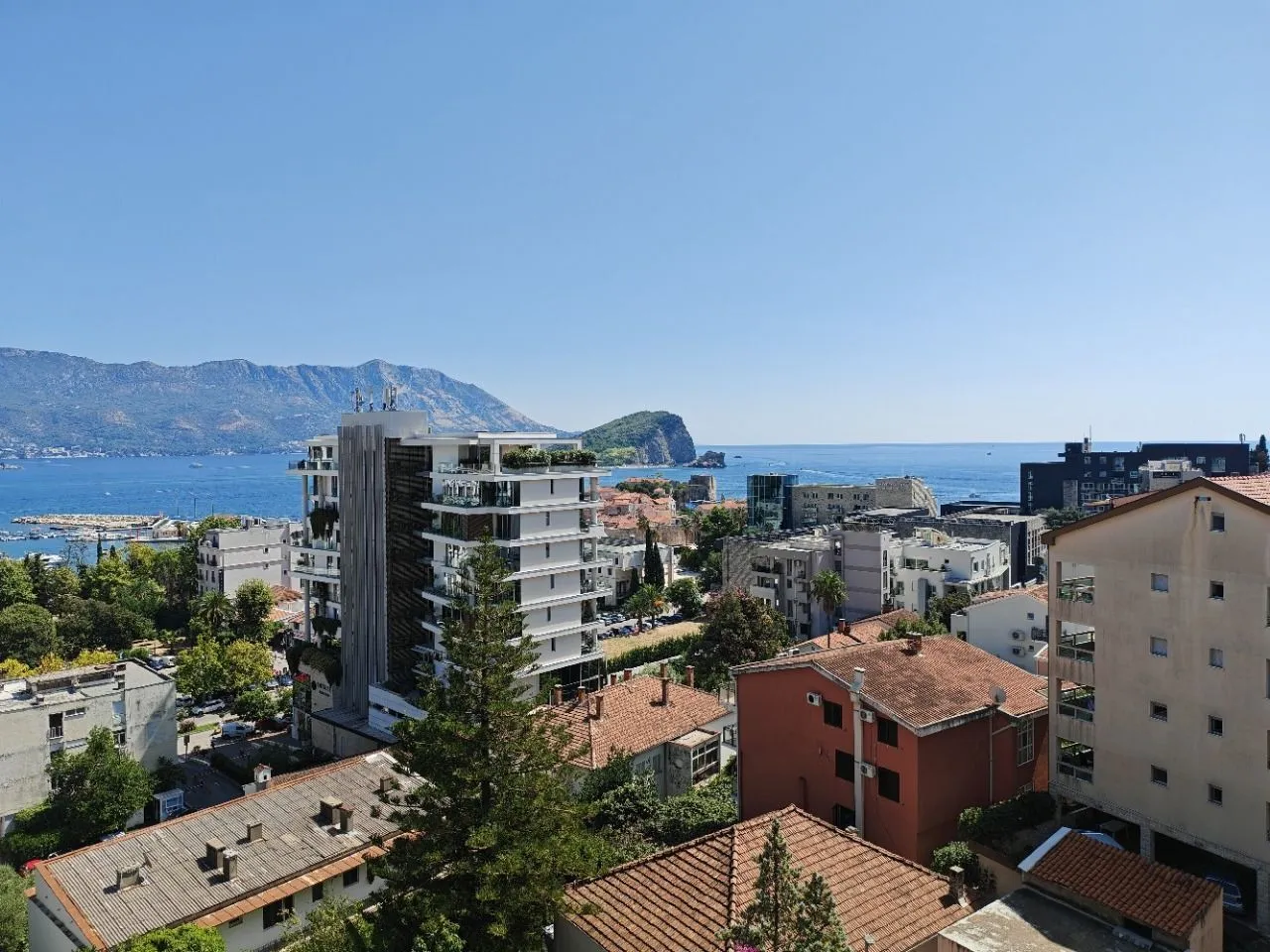 Sale, two bedroom apartment, 111m², Gospoština, Budva