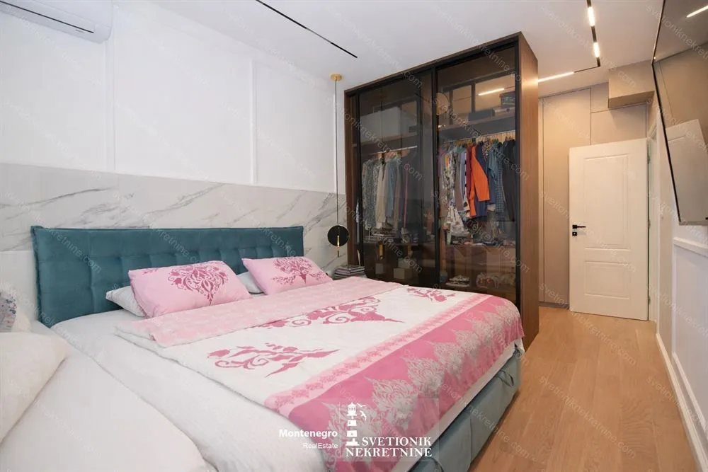 Prodaja, trosoban stan, 95m², Topla, Herceg Novi