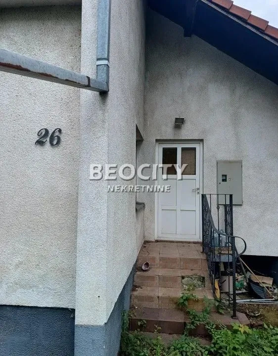 Sale, house, 70m², Olimp, Zvezdara Sve Podlokacije