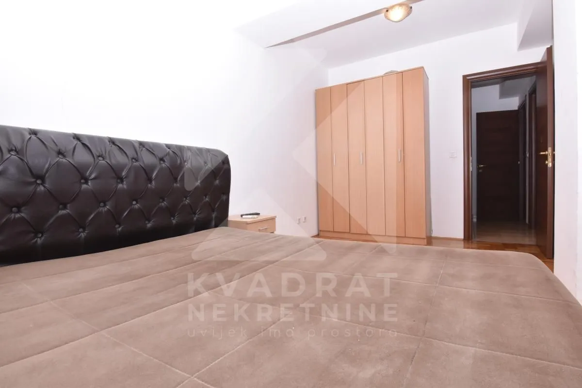 Rent, two bedroom apartment, 82m², City Kvart, Podgorica
