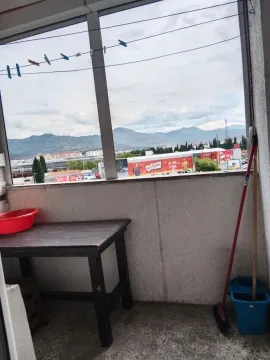 Prodaja, jednosoban stan, 53m², Pobrežje, Podgorica - image 10