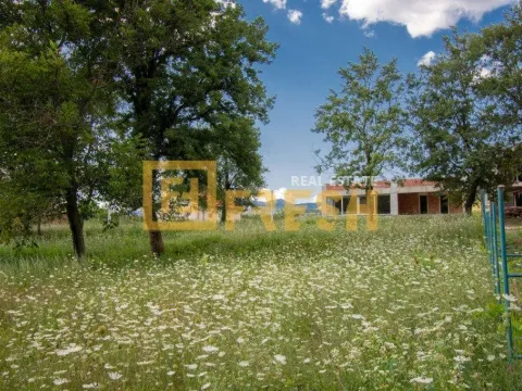 Prodaja, kuća, 240m2, Ostalo, Podgorica Prodaja, kuća, 240m2, Ostalo, Podgorica
