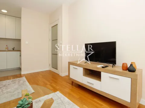 Rent, one bedroom apartment, 40m², Tuški Put, Podgorica - image 4