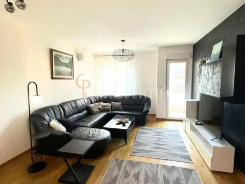 Izdavanje, stan, 64m², City Kvart, Podgorica - image 1