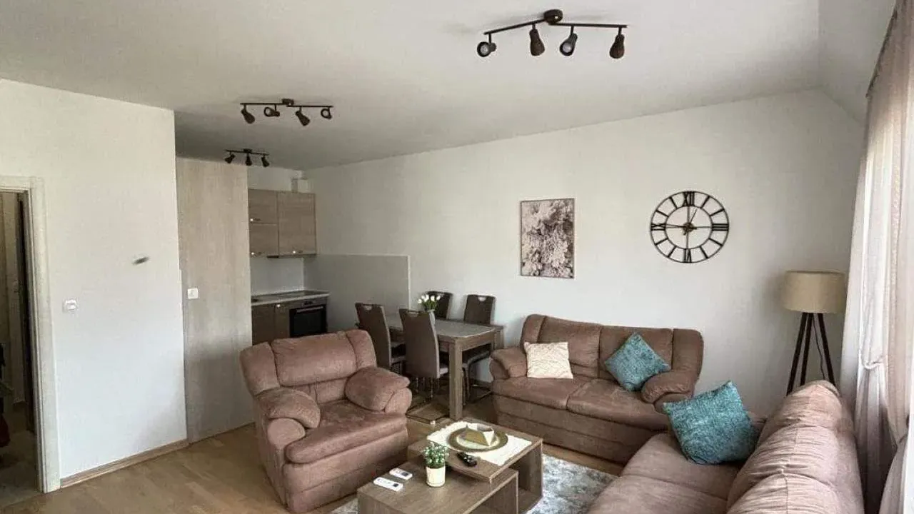 Rent, two bedroom apartment, 65m², Podgorica, Crna Gora