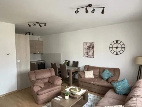 Rent, two bedroom apartment, 65m², Podgorica, Crna Gora