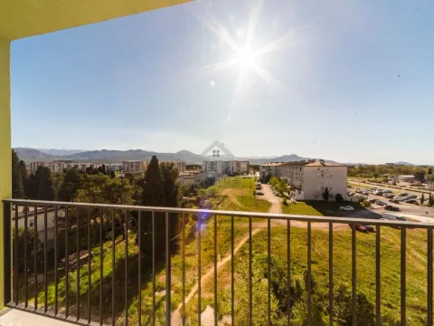 Izdavanje, jednosoban stan, 44m², Pobrežje, Podgorica - image 10