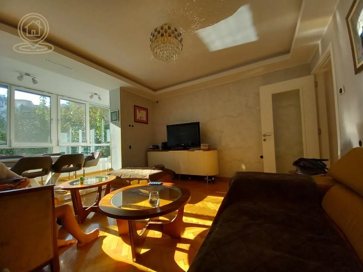 Prodaja, trosoban stan, 85m², Stari grad, Novi Sad