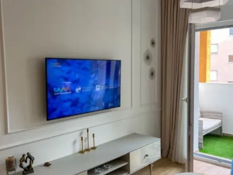 Izdavanje, dvosoban stan, 69m², Centar, Budva - image 2