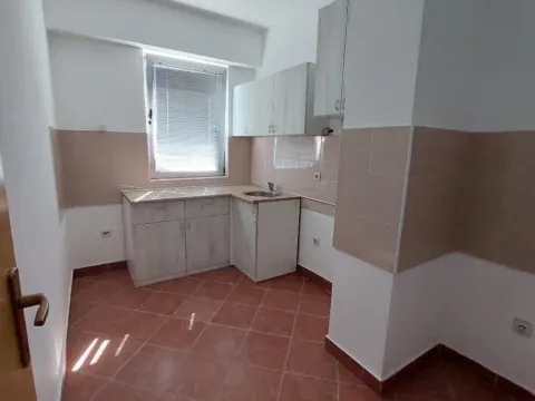 Rent, two bedroom apartment, 55m², Vidikovački venac, Rakovica