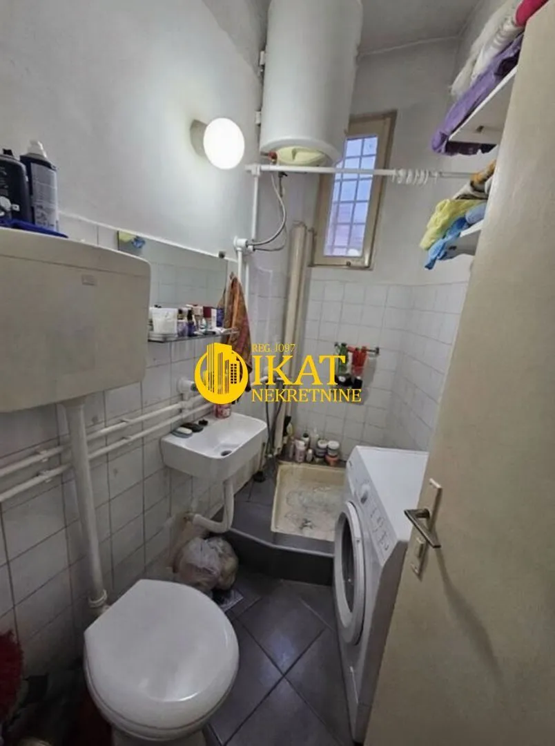 Sale, apartment, 16m², Stari Grad, Beograd