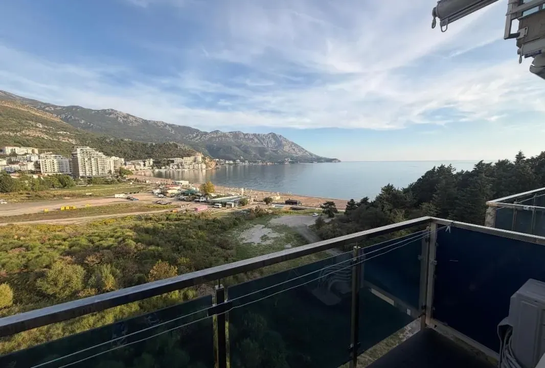 Sale, two bedroom apartment, 89m², Bečići, Budva